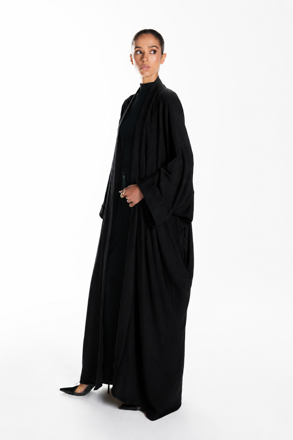 Winter drape Abaya (Black)
