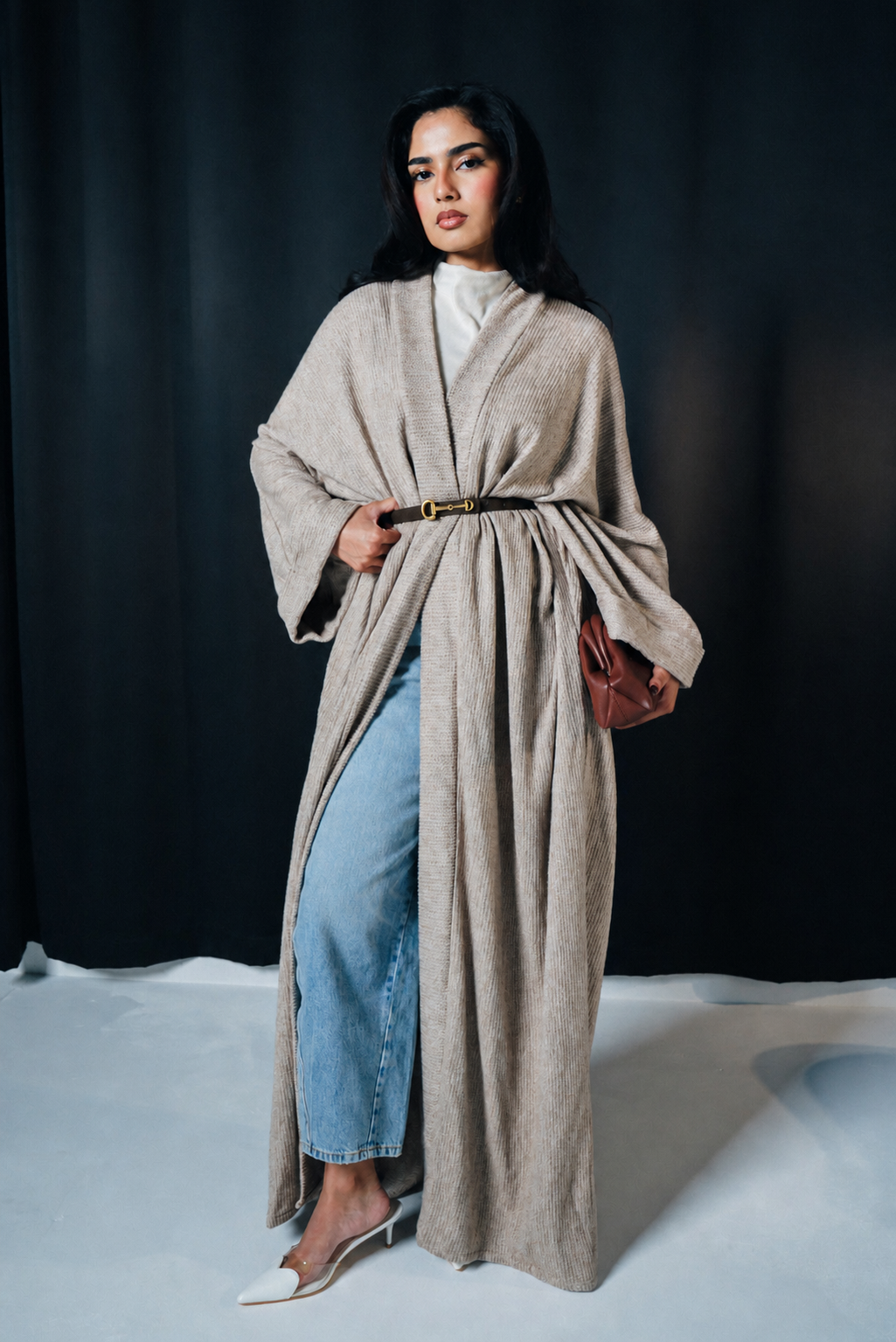 Winter drape Abaya (Beige)