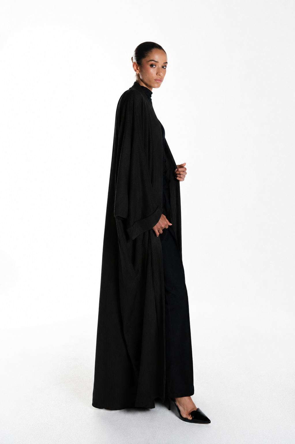 Winter drape Abaya  (Black)