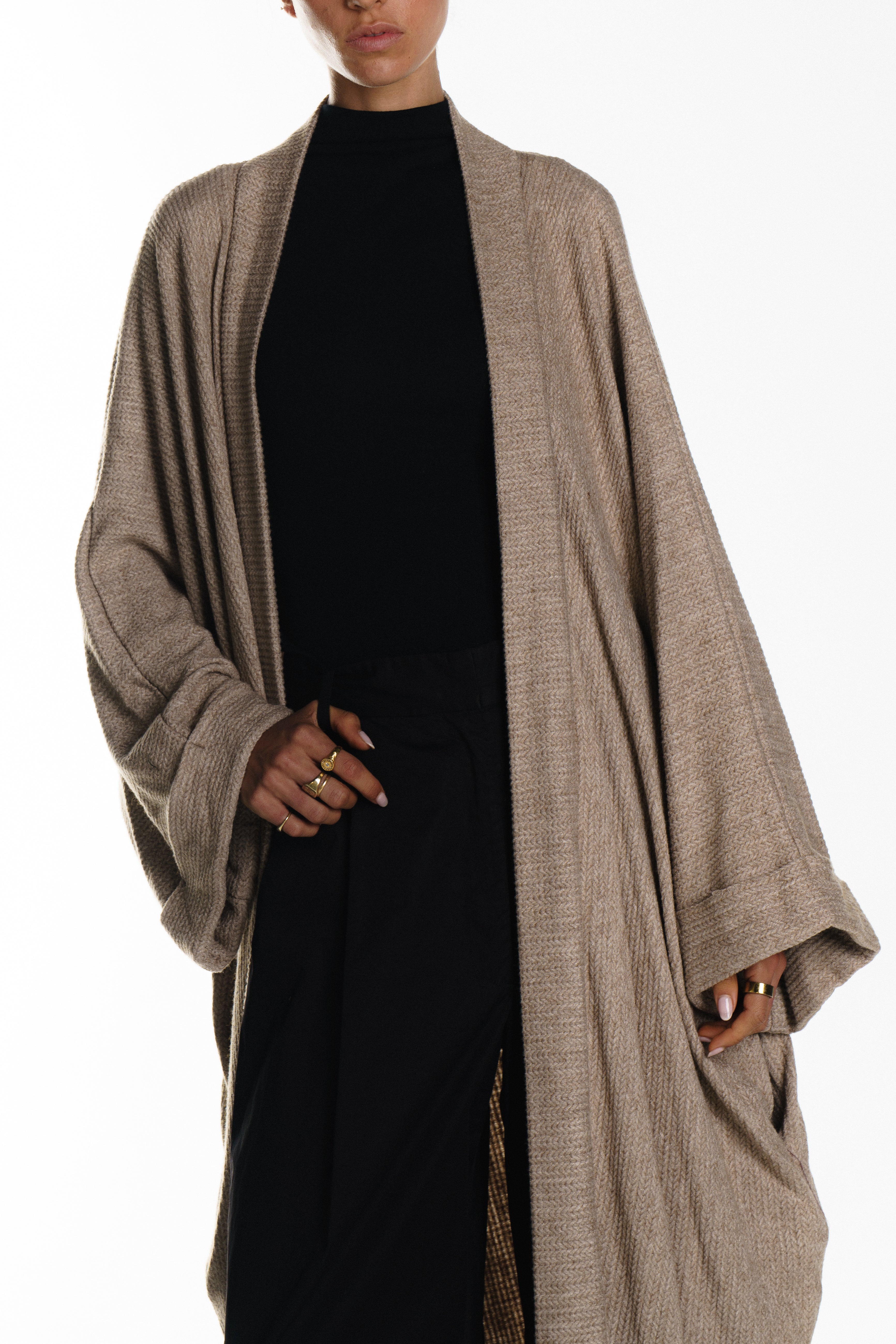 Winter drape Abaya (Beige)